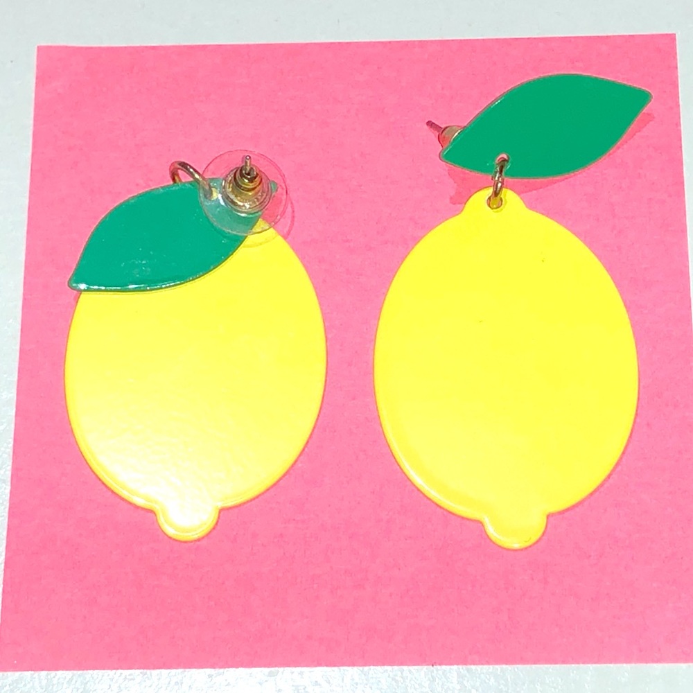 Fashion earrings